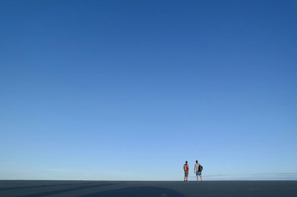 ¿Qué piezas clave necesitas para un armario minimalista?